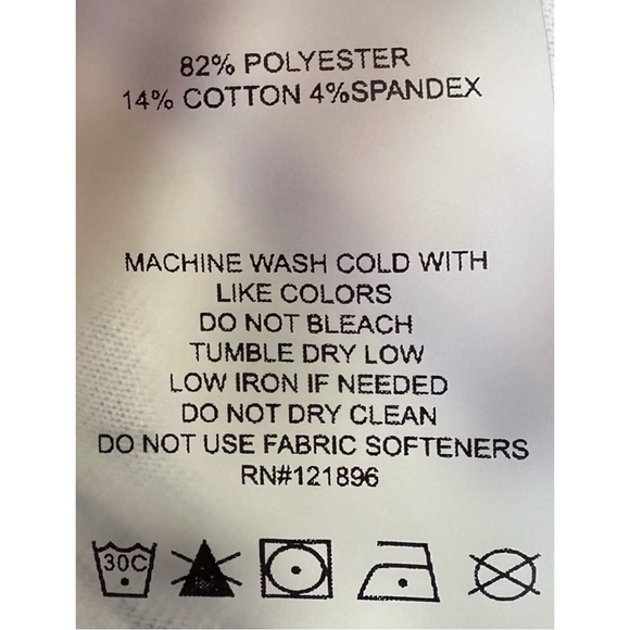 NEW Title Nine Vibe Tank Top in Hanalei Stripe Print - Picture 12 of 17